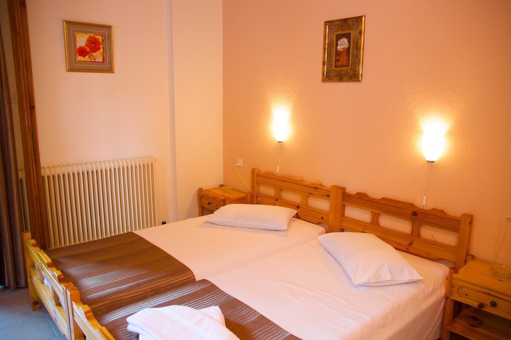 Stavroula Rooms Makrirrákhi Esterno foto